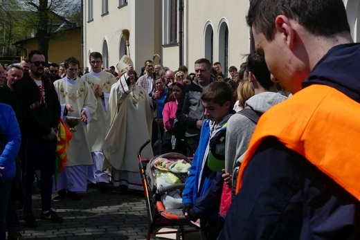 Msza św. pielgrzymów łagiewnickich w Hałcnowie - 2023