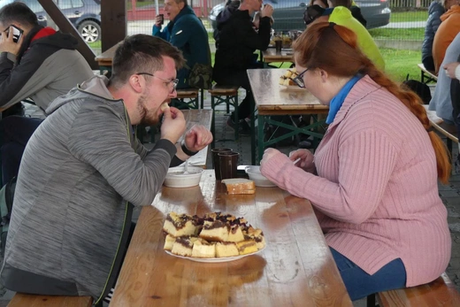 Pielgrzymi łagiewniccy dotarli na nocleg do Witkowic - 2023