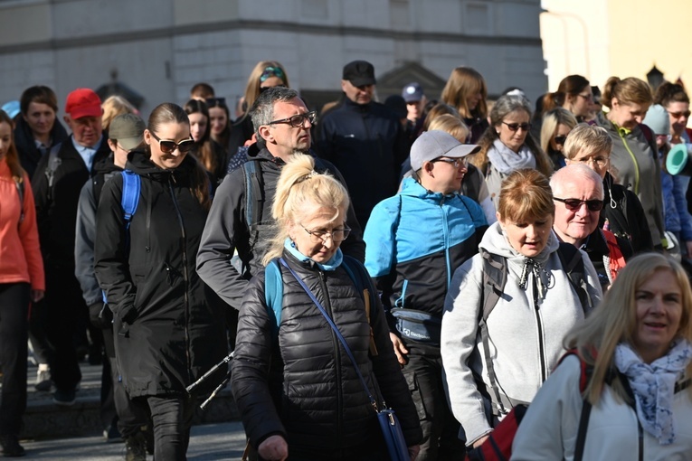 Pielgrzymka do Sulistrowiczek 2023