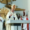 Abp Stanisław Budzik konsekrował kościół św. Józefa w Kraśniku.