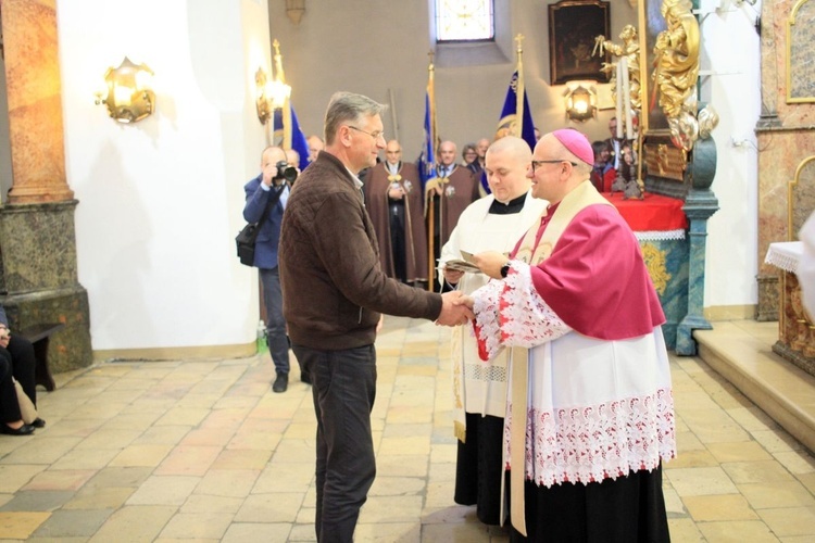 Przyjęcie nowych członków Bractwa św. Józefa. Wspólnota liczy już 1014 mężczyzn