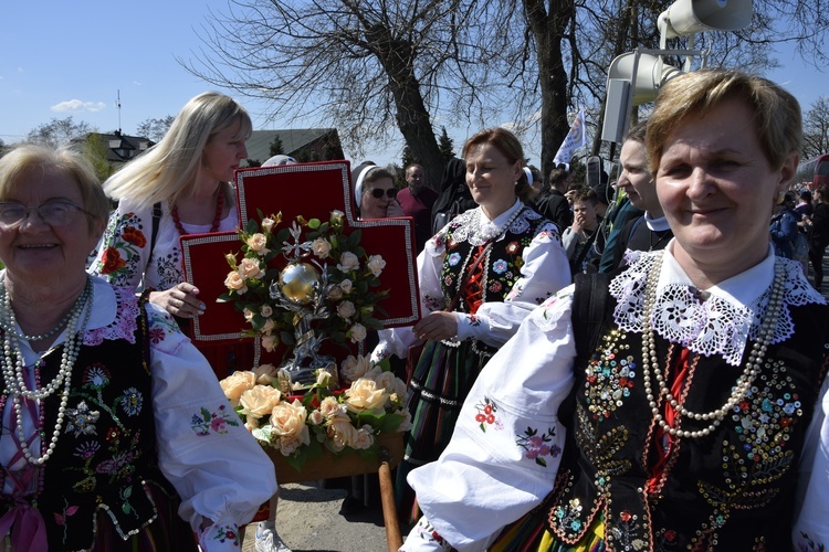 Pielgrzymka z Roszkowej Woli do Żdżar