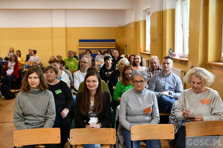 Kurs Modlitwy Wstawienniczej "Łazarz"