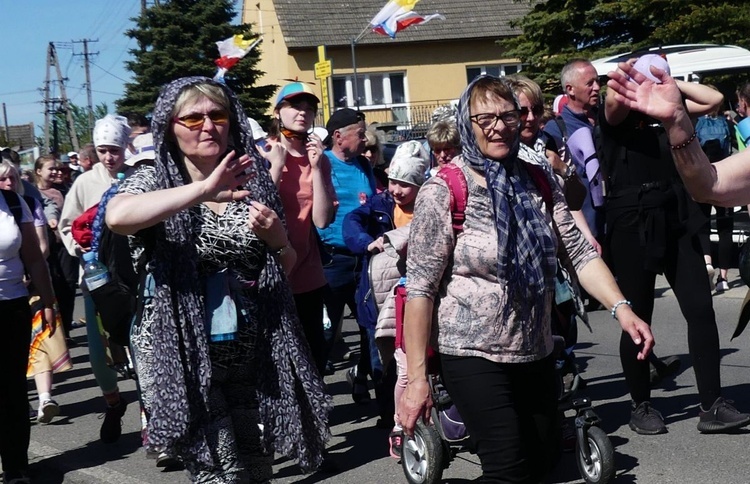 Tomice dla pielgrzymów - II dzień w drodze do Łagiewnik