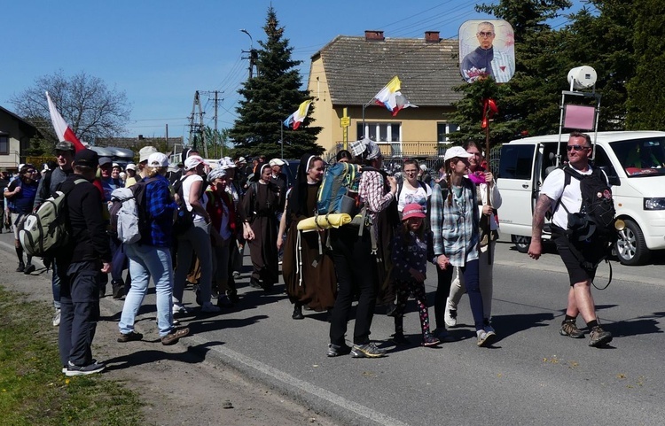 Tomice dla pielgrzymów - II dzień w drodze do Łagiewnik