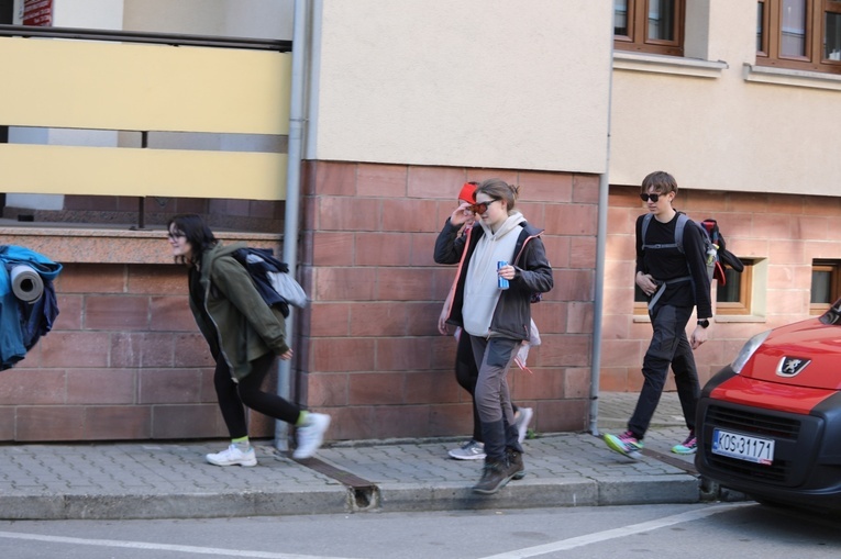 Grupa bł. ks. Sopoćki w gościnie u św. Jana Kantego - w parafii św. Katarzyny i Małgorzaty w Kętach - 2023