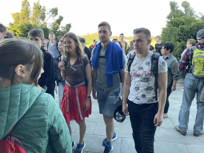 Powitanie grupy św. Matki Teresy na noclegu w Malcu