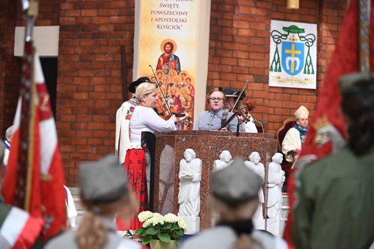 Uroczystość NMP Królowej Polski i 232. rocznicy uchwalenia Konstytucji 3 maja w Świdnicy