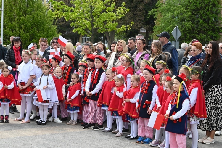 Uroczystość NMP Królowej Polski i 232. rocznicy uchwalenia Konstytucji 3 maja w Świdnicy