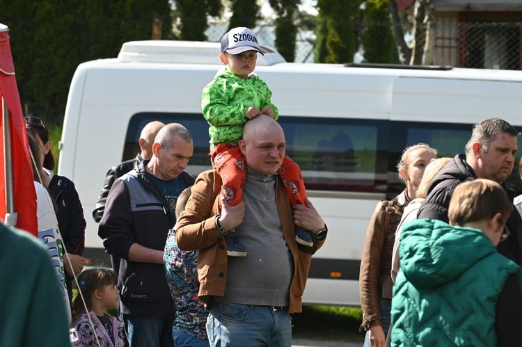 Świdnica. Festyn charytatywny u Królowej Polski