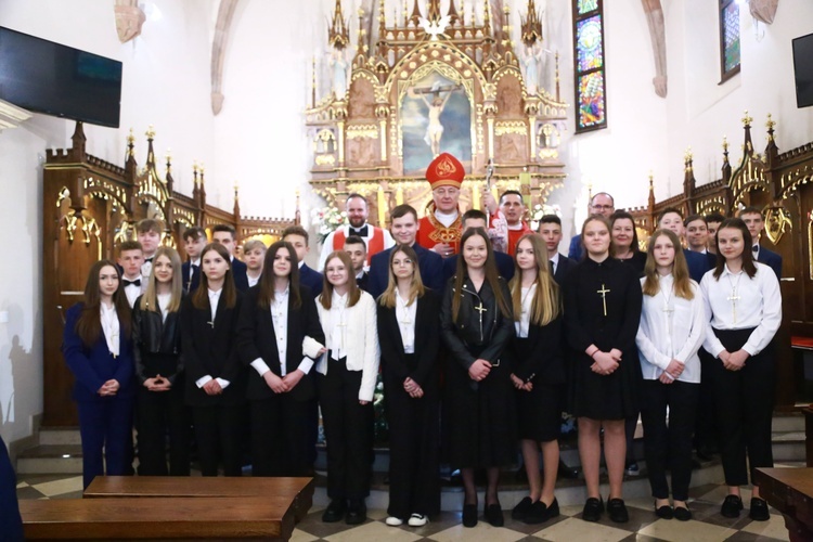 Bierzmowanie w Bobowej