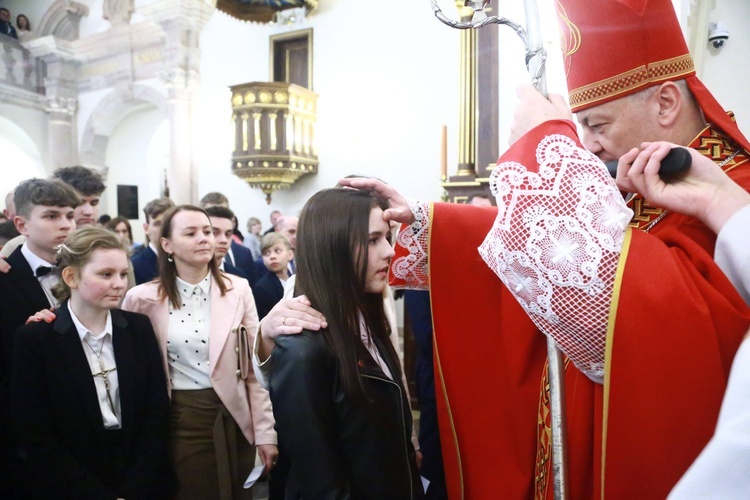 Bierzmowanie w Bobowej