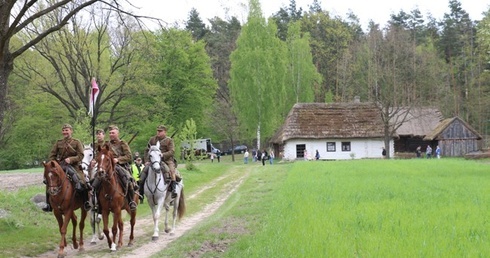 Majowy piknik w radomskim skansenie