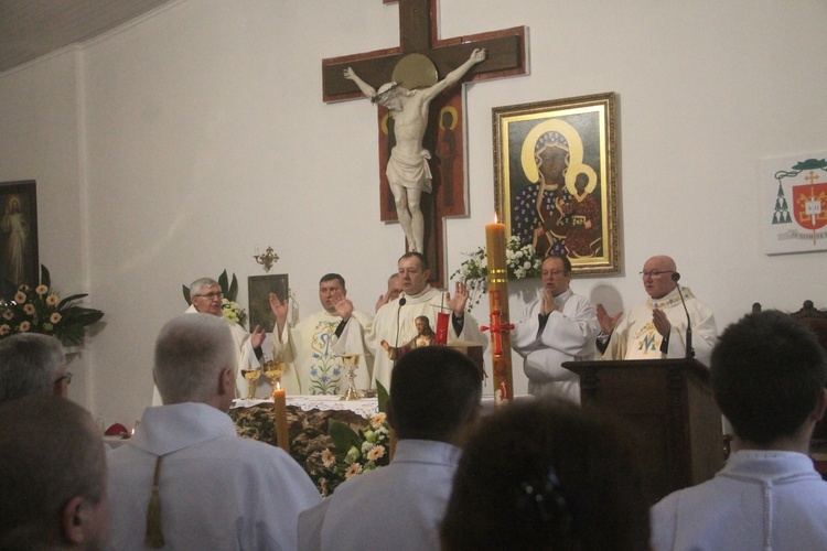 Królowa Polski i Matka Kościoła