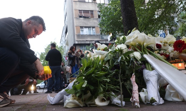 Serbia: patriarcha Porfiriusz wyraził ból z powodu masakry w szkole belgradzkiej