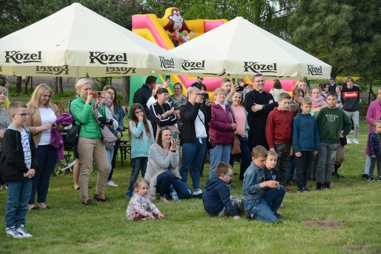 Gminny Dzień Strażaka w Magnuszowicach i Graczach