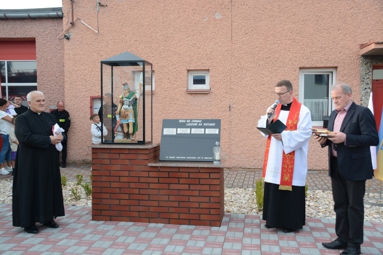 Gminny Dzień Strażaka w Magnuszowicach i Graczach