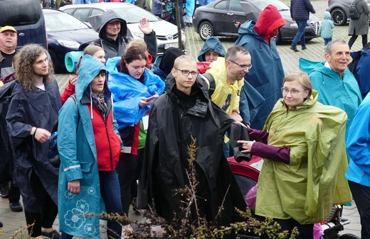Pielgrzymi łagiewniccy dotarli do celu - w sanktuarium św. Jana Pawła II - 2023