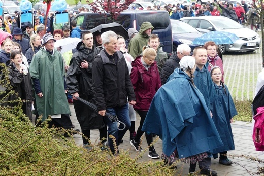 Pielgrzymi łagiewniccy dotarli do celu - w sanktuarium św. Jana Pawła II - 2023