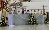 Msza św. na zakończenie pieszej pielgrzymki w sanktuarium Bożego Miłosierdzia - 2023