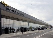 Do końca czerwca liczba obsługiwanych lotów ma wzrosnąć trzykrotnie. Przez wielu ekspertów radomskie lotnisko jest uważane za najnowocześniejsze w Polsce.
