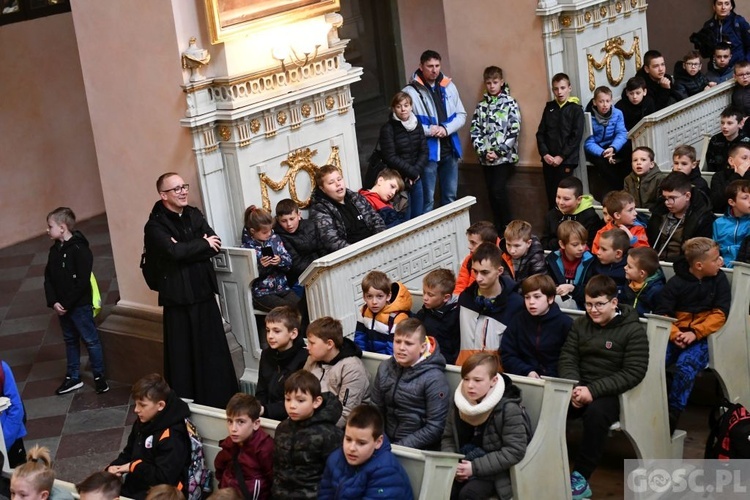 Trwa Pielgrzymka Służby Liturgicznej do Paradyża