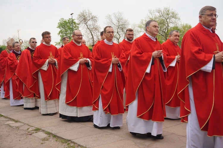 Święcenia diakonatu Patryka Adlera 