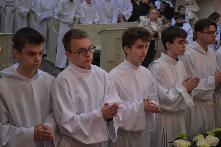 Ministranci z całej diecezji przyjechali dziś na pielgrzymkę do Paradyża