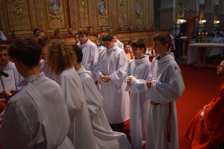 Ministranci z całej diecezji przyjechali dziś na pielgrzymkę do Paradyża