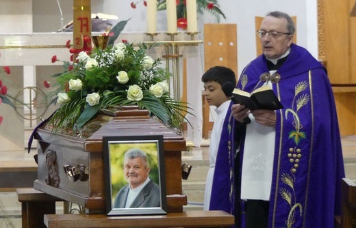 Pogrzeb śp. ks. Władysława Penkali SMA u św. Stanisława w Andrychowie