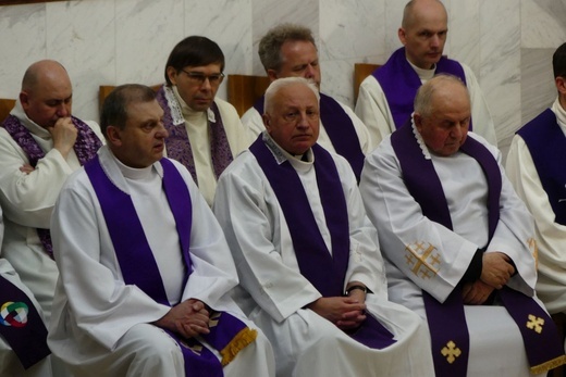Pogrzeb śp. ks. Władysława Penkali SMA u św. Stanisława w Andrychowie
