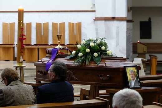 Pogrzeb śp. ks. Władysława Penkali SMA u św. Stanisława w Andrychowie