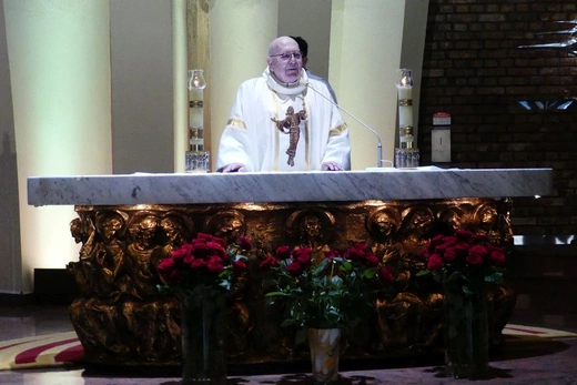 Potrójny jubileusz w parafii Jezusa Chrystusa Odkupiciela Człowieka na os. Karpackim w Bielsku-Białej