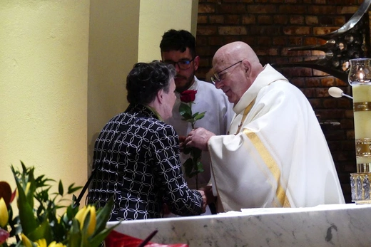 Potrójny jubileusz w parafii Jezusa Chrystusa Odkupiciela Człowieka na os. Karpackim w Bielsku-Białej
