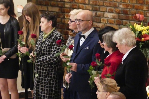 Potrójny jubileusz w parafii Jezusa Chrystusa Odkupiciela Człowieka na os. Karpackim w Bielsku-Białej