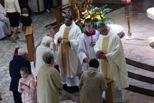 Potrójny jubileusz w parafii Jezusa Chrystusa Odkupiciela Człowieka na os. Karpackim w Bielsku-Białej