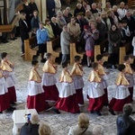 Potrójny jubileusz w parafii Jezusa Chrystusa Odkupiciela Człowieka na os. Karpackim w Bielsku-Białej