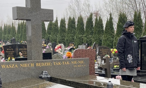 Grób Zofii Kossak na góreckim cmentarzu.