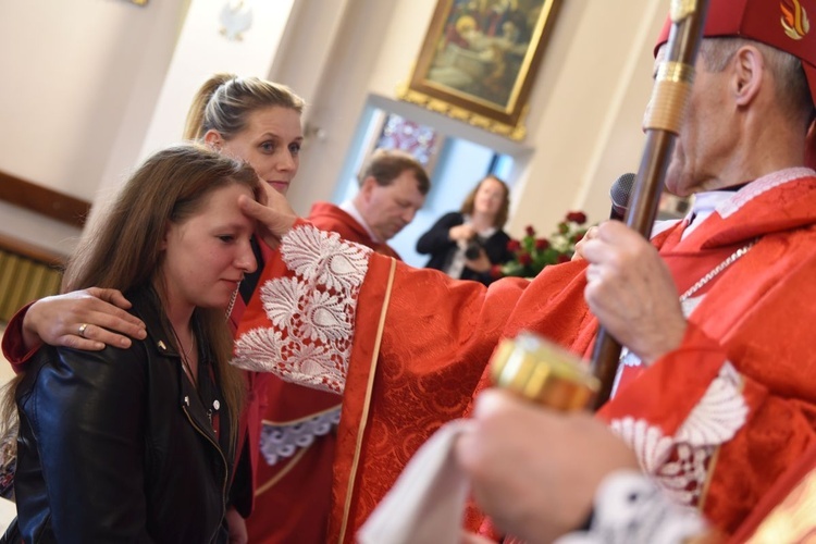 Bierzmowanie w Borzęcinie Dolnym