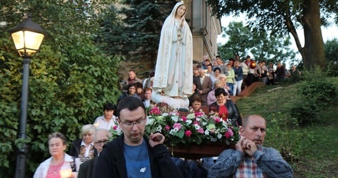 Rozpoczynają się czuwania fatimskie w sanktuarium Matki Bożej Jutrzenki Nadziei