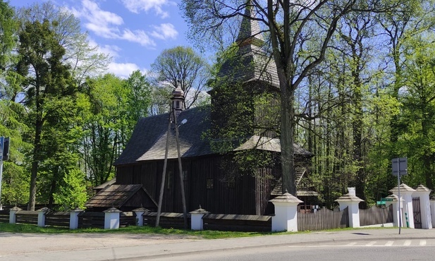 Beskidy. Powstało muzeum sakralnej architektury drewnianej