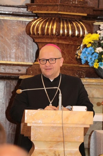 Przekazanie figury św. Józefa wspólnocie L'Arche