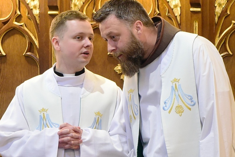 Pielgrzymka ósmoklasistów do Gietrzwałdu