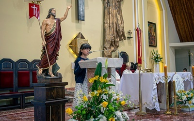 Błogosławieństwo sztandaru dla szkoły katolickiej w Słupsku