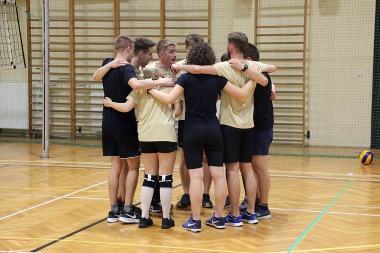 9. mistrzostwa duszpasterstw akademickich Wrocławia w siatkówce