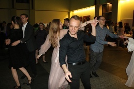 Taneczne szaleństwo w klimacie "kato"