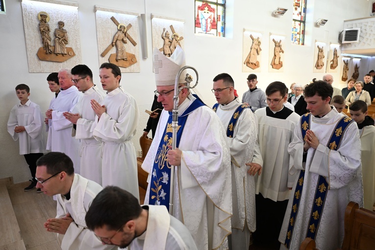 Obrzęd kandydatury alumnów przed diakonatem