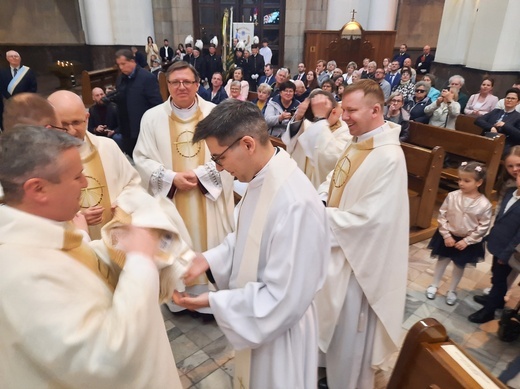 Święcenia kapłańskie w Katowicach