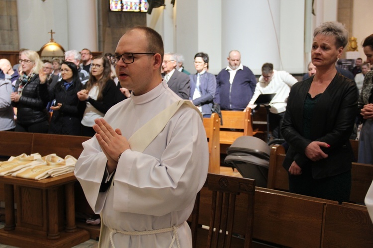 Święcenia kapłańskie w Katowicach