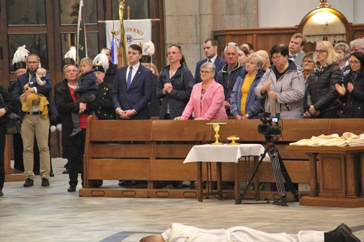 Święcenia kapłańskie w Katowicach